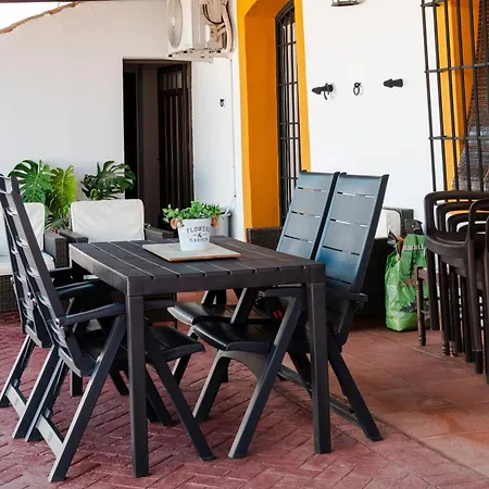 Con Piscina, Barbacoa, Aire Acondicionado, Wifi De Alta Velocidad, Cocina Exterior Y Parking Holiday home *