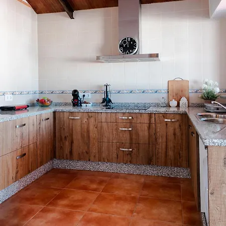 Con Piscina, Barbacoa, Aire Acondicionado, Wifi De Alta Velocidad, Cocina Exterior Y Parking Holiday home Cordoba