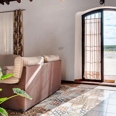 Con Piscina, Barbacoa, Aire Acondicionado, Wifi De Alta Velocidad, Cocina Exterior Y Parking Cordoba